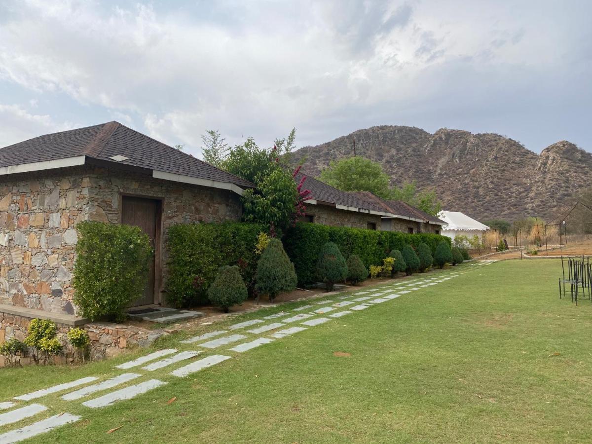 Grass Field Valley Resort 斋浦尔 外观 照片